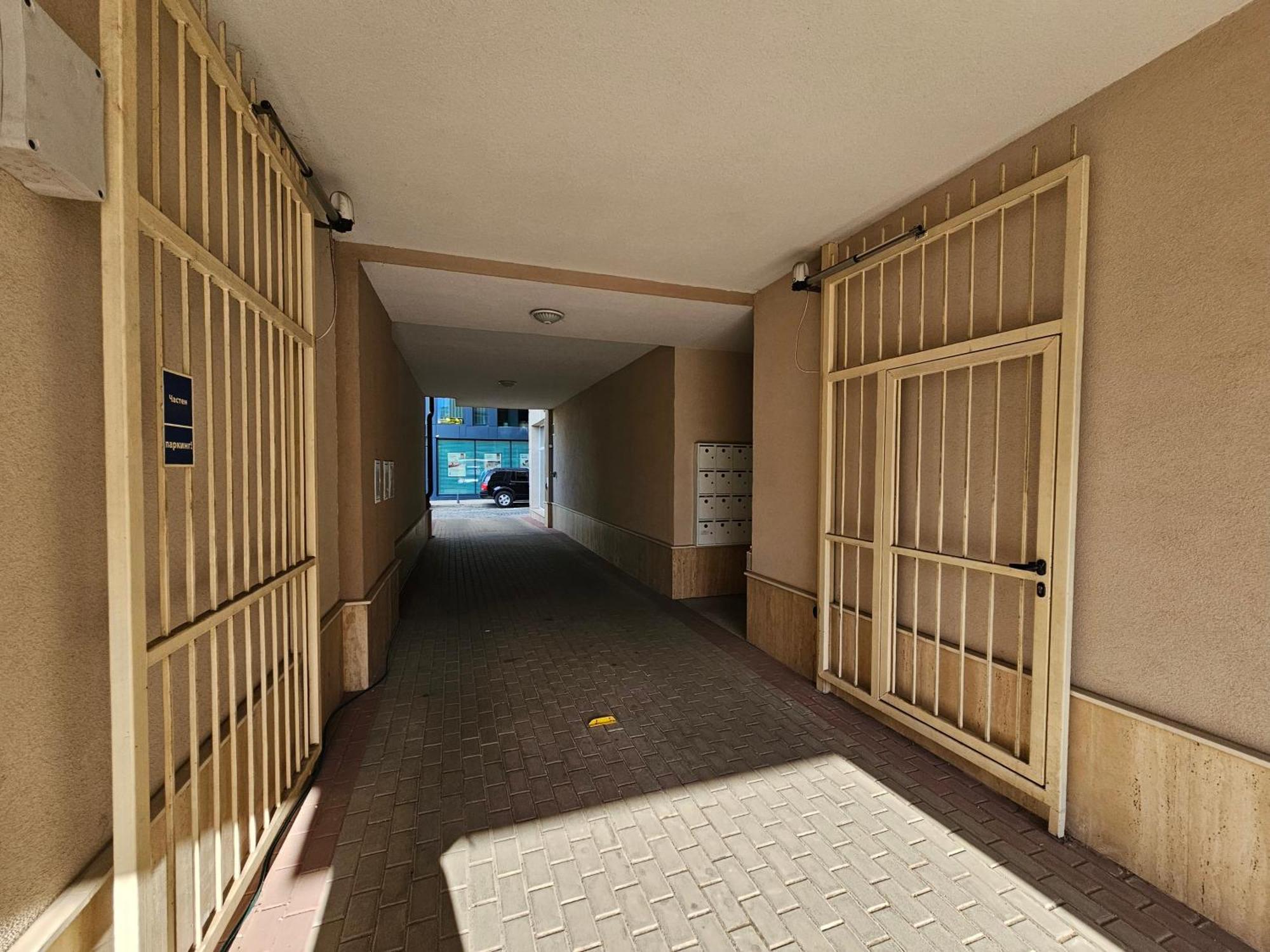 Brand New With Free Parking Near Center * סופיה