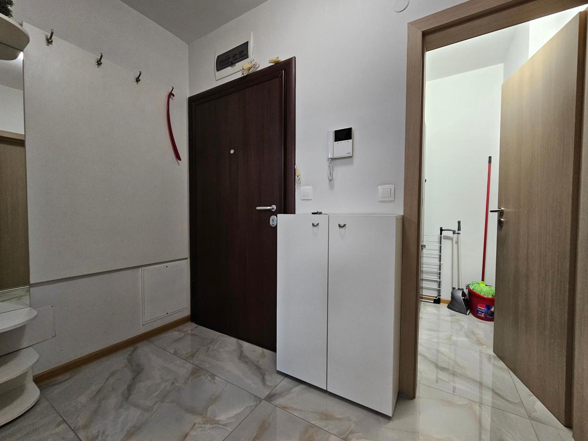 דירה Brand New With Free Parking Near Center סופיה